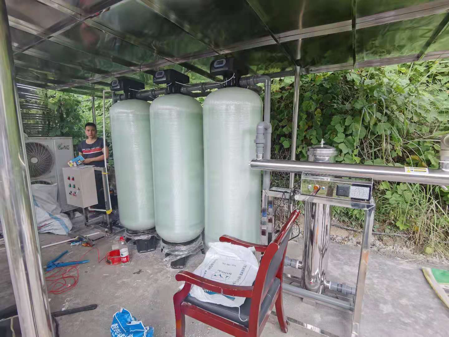 貴州凈化水設(shè)備，井水地下水過濾設(shè)備